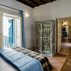 trevi-fountain-apartment-rome-00187.it-romehotels.com/